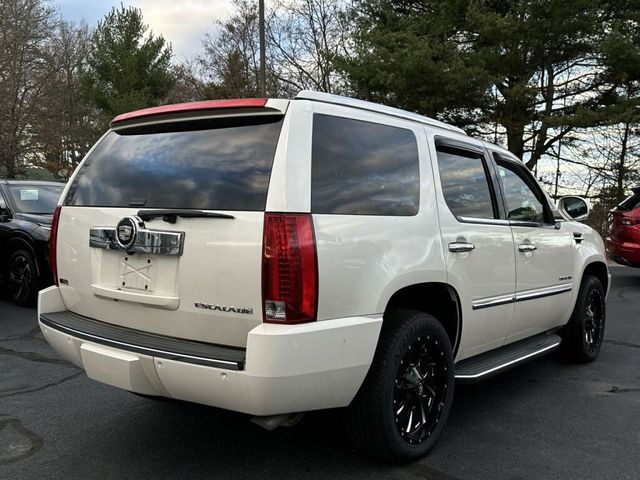 2012 Cadillac Escalade Luxury