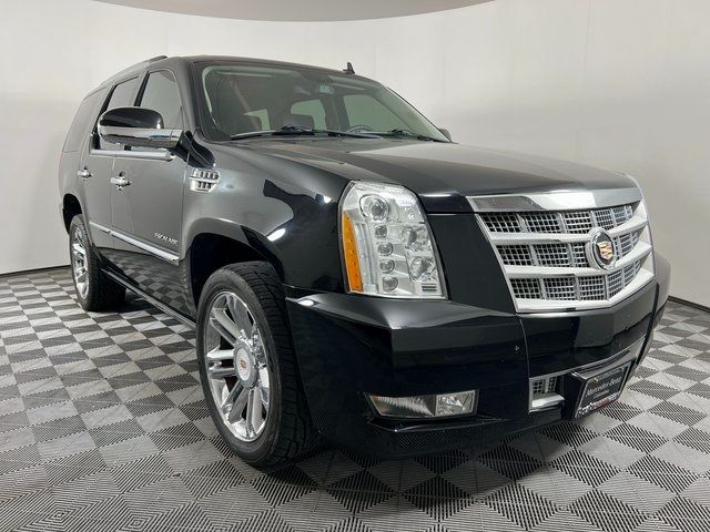 2012 Cadillac Escalade Platinum Edition