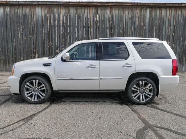 2012 Cadillac Escalade Platinum Edition