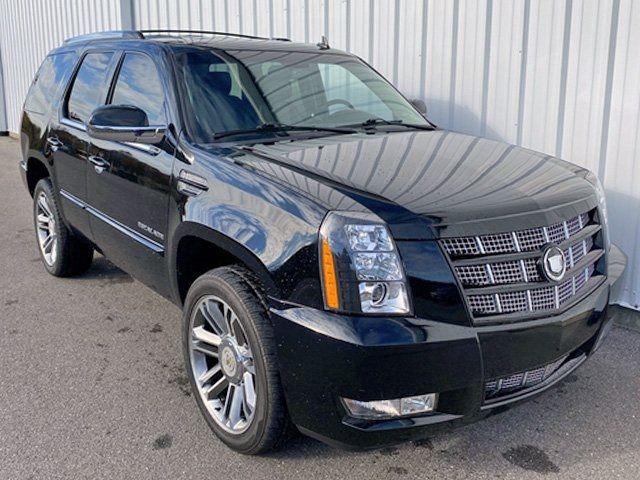 2012 Cadillac Escalade Premium