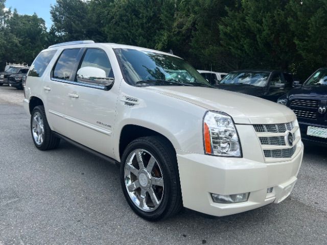 2012 Cadillac Escalade Premium