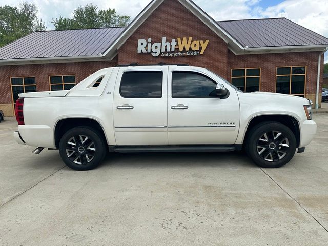 2012 Chevrolet Avalanche LTZ