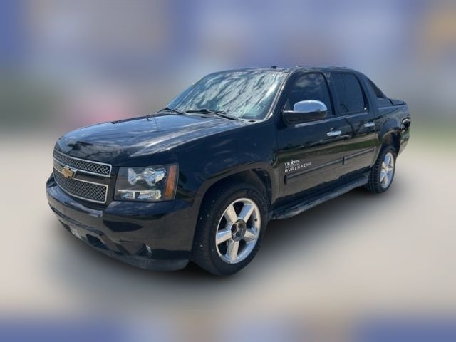 2012 Chevrolet Avalanche LS