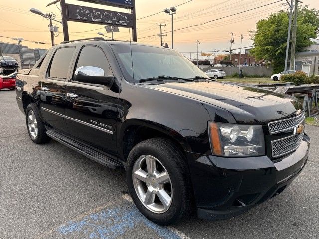 2012 Chevrolet Avalanche LTZ