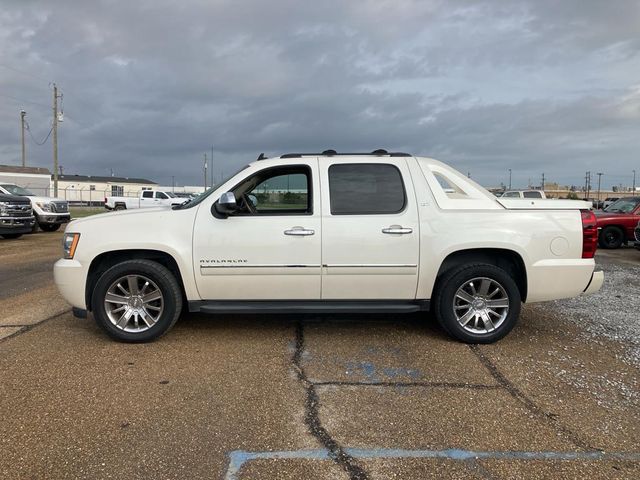 2012 Chevrolet Avalanche LTZ