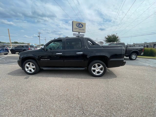 2012 Chevrolet Avalanche LT