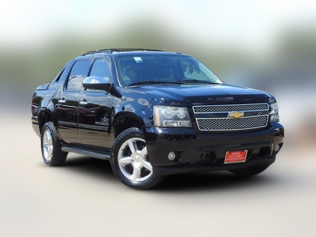 2012 Chevrolet Avalanche LT