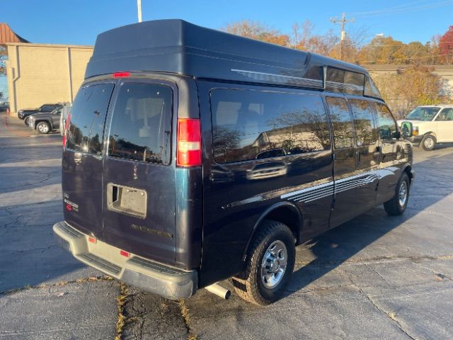 2012 Chevrolet Express 1LT