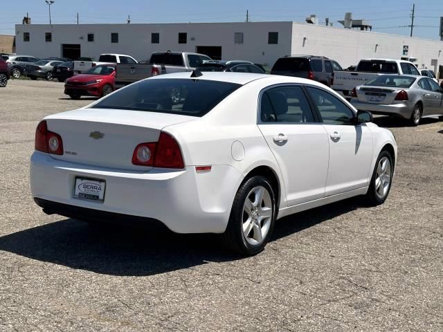 2012 Chevrolet Malibu LS 1LS