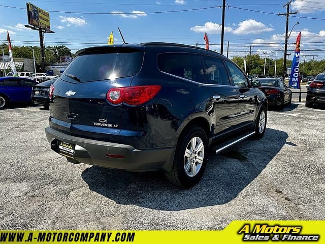 2012 Chevrolet Traverse LT 2LT