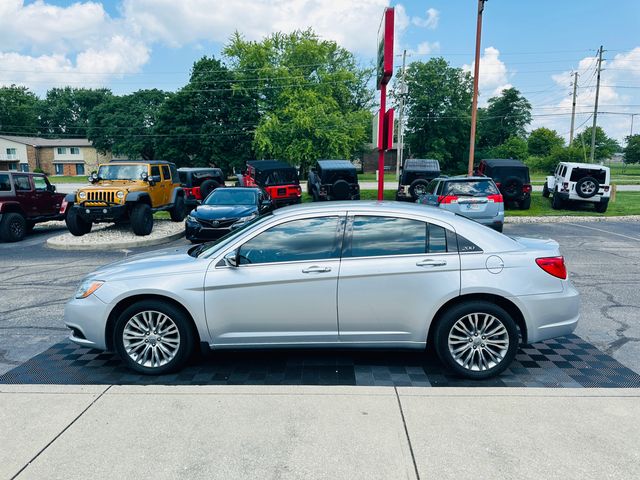 2012 Chrysler 200 Limited