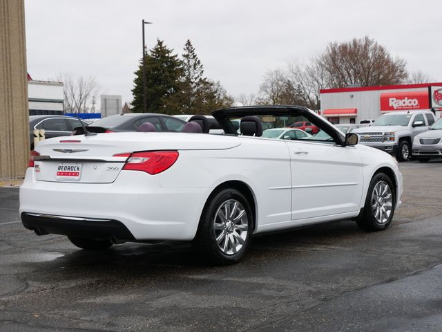 2012 Chrysler 200 Touring