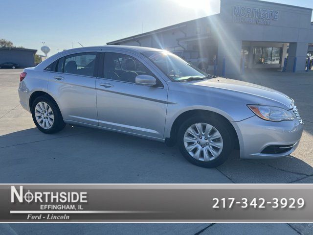 2012 Chrysler 200 LX