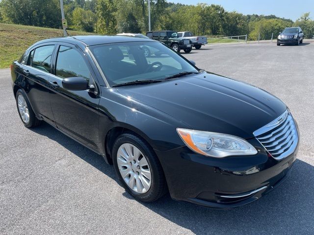 2012 Chrysler 200 LX