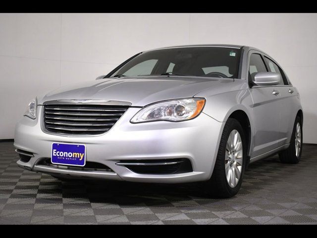 2012 Chrysler 200 LX