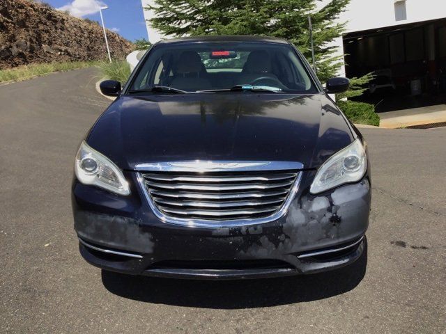 2012 Chrysler 200 LX