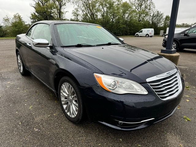 2012 Chrysler 200 Limited