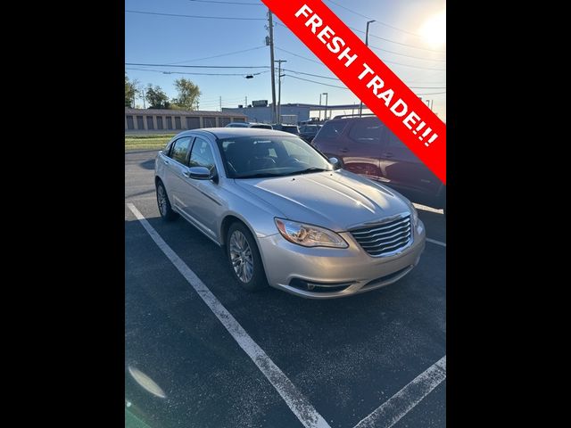 2012 Chrysler 200 Limited