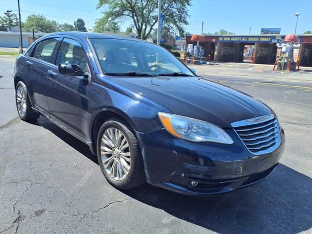 2012 Chrysler 200 Limited