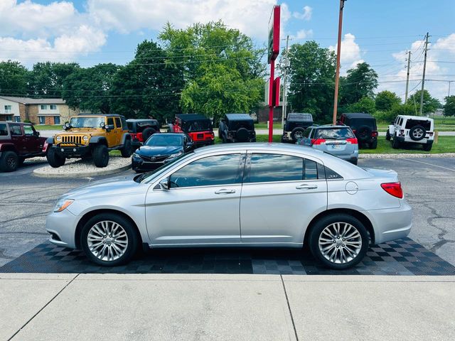 2012 Chrysler 200 Limited