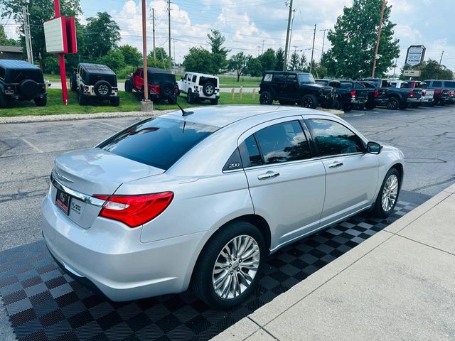 2012 Chrysler 200 Limited