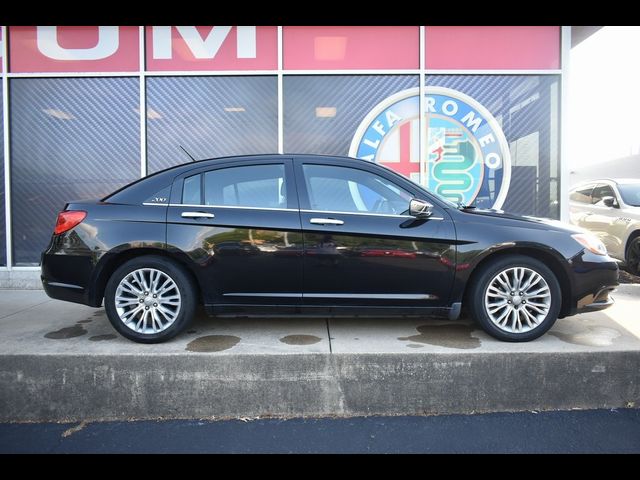 2012 Chrysler 200 Limited