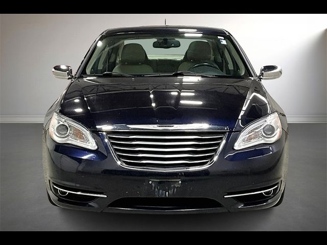 2012 Chrysler 200 Limited