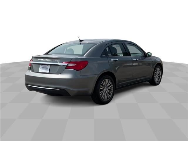 2012 Chrysler 200 Limited