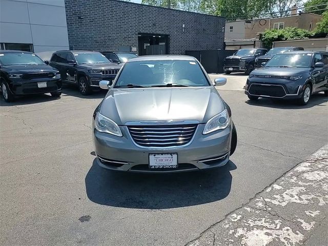 2012 Chrysler 200 Limited