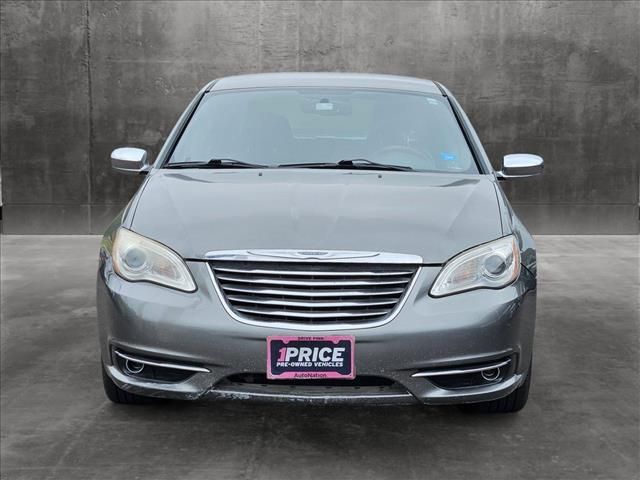 2012 Chrysler 200 Limited