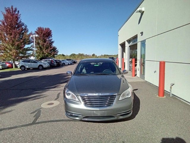 2012 Chrysler 200 Limited