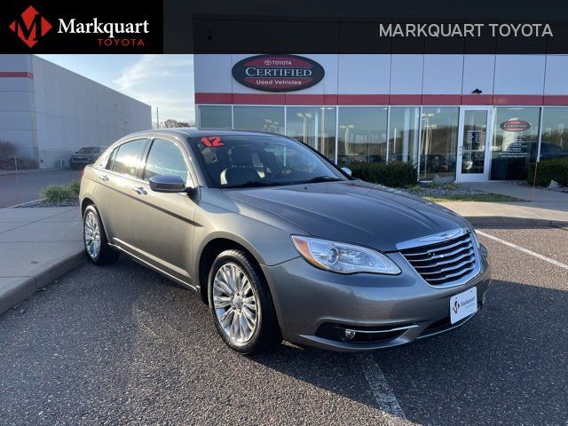 2012 Chrysler 200 Limited