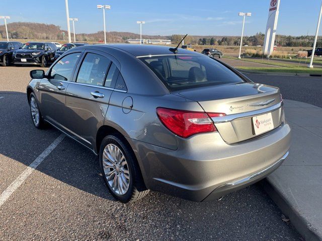 2012 Chrysler 200 Limited