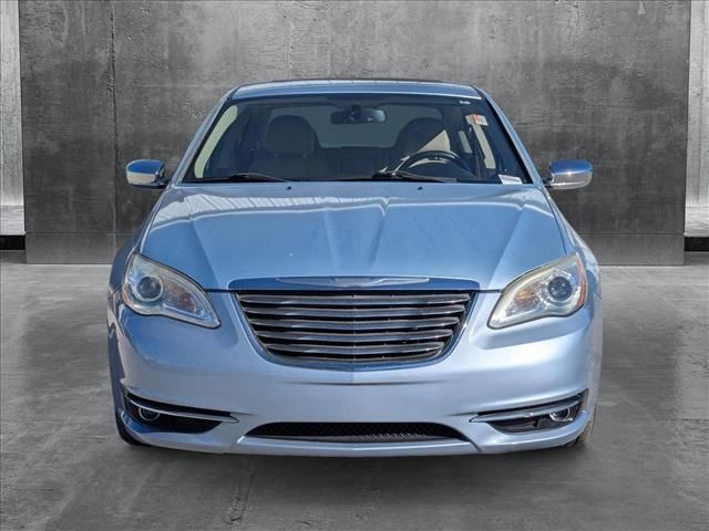 2012 Chrysler 200 Limited