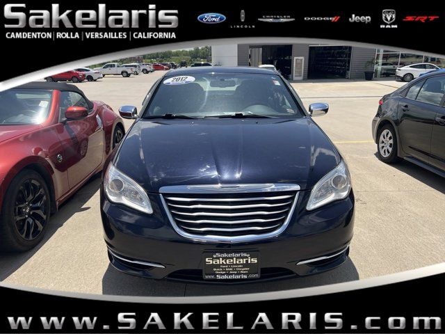 2012 Chrysler 200 Limited