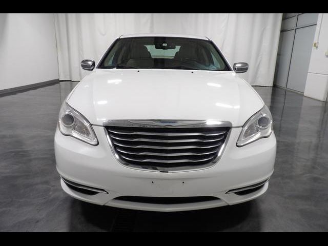 2012 Chrysler 200 Limited