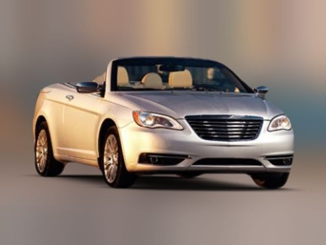 2012 Chrysler 200 Touring