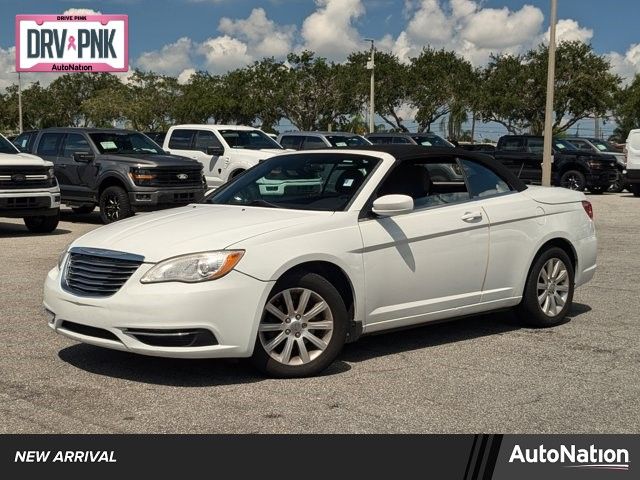 2012 Chrysler 200 Touring