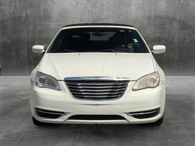 2012 Chrysler 200 Touring