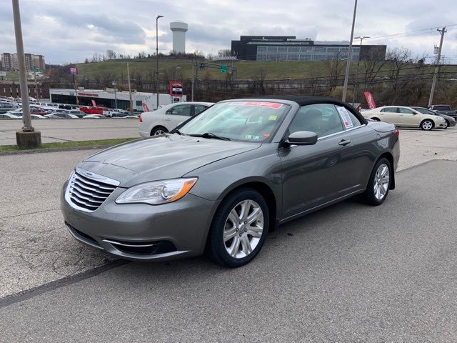 2012 Chrysler 200 Touring