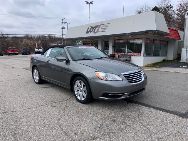 2012 Chrysler 200 Touring