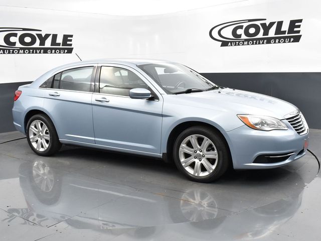 2012 Chrysler 200 Touring