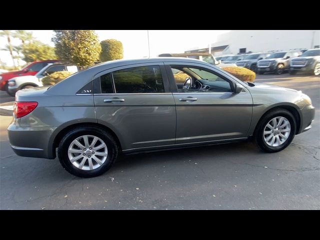 2012 Chrysler 200 Touring