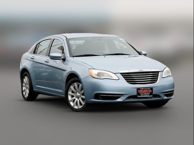 2012 Chrysler 200 Touring