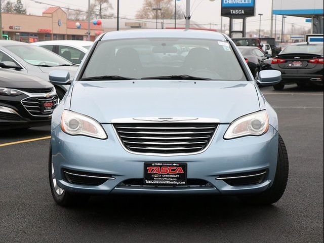 2012 Chrysler 200 Touring