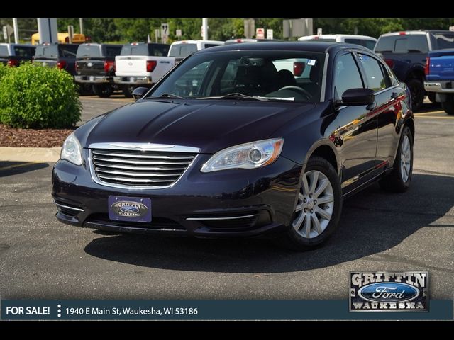 2012 Chrysler 200 Touring