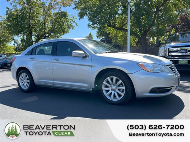 2012 Chrysler 200 Touring