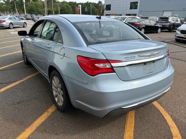 2012 Chrysler 200 Touring