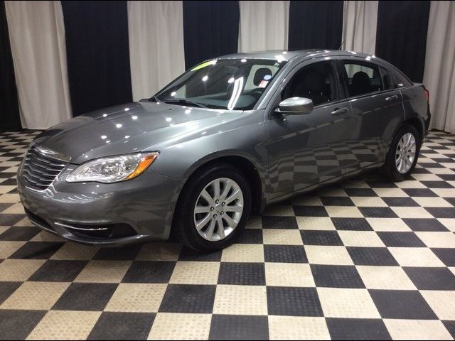 2012 Chrysler 200 Touring