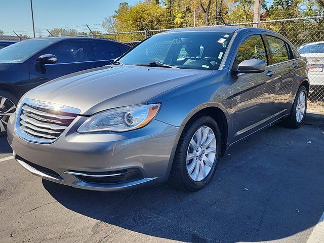 2012 Chrysler 200 Touring